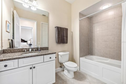 Townhouse in Placida, Florida 4 bedrooms, 208.57 sq.m. № 1526128 - photo 17