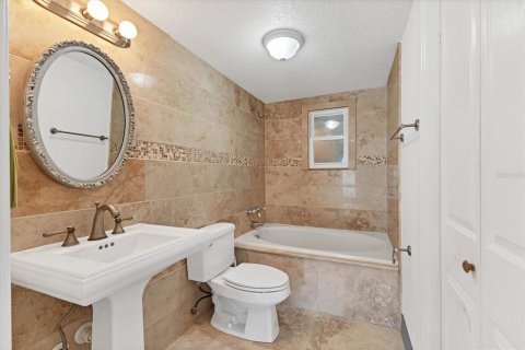 Купить виллу или дом в Сарасота, Флорида 3 комнаты, 64.66м2, № 1901499 - фото 24