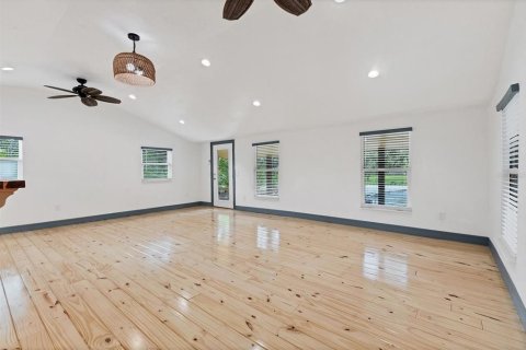 Купить виллу или дом в Сарасота, Флорида 3 комнаты, 64.66м2, № 1901499 - фото 16