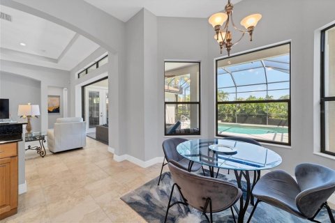 House in Lakewood Ranch, Florida 3 bedrooms, 215.63 sq.m. № 2108317 - photo 17