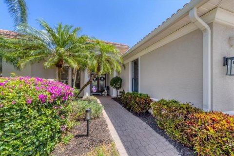 House in Lakewood Ranch, Florida 3 bedrooms, 215.63 sq.m. № 2108317 - photo 5