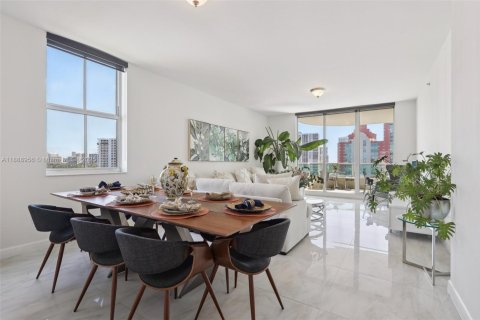 Condominio en venta en Aventura, Florida, 2 dormitorios, 153.29 m2 № 1944839 - foto 6