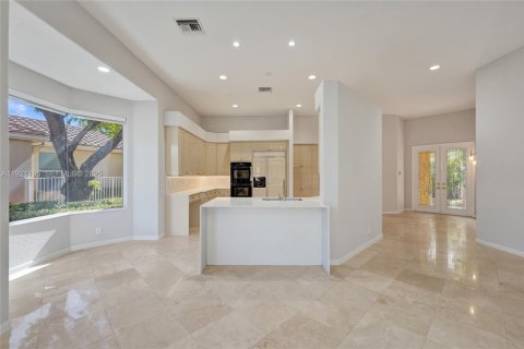 House in Weston, Florida 3 bedrooms, 262.36 sq.m. № 1976418 - photo 22