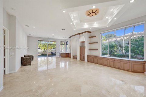 House in Weston, Florida 3 bedrooms, 262.36 sq.m. № 1976418 - photo 6