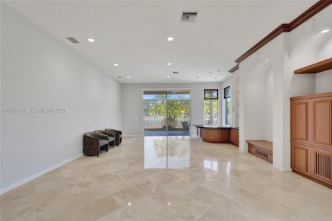 House in Weston, Florida 3 bedrooms, 262.36 sq.m. № 1976418 - photo 16