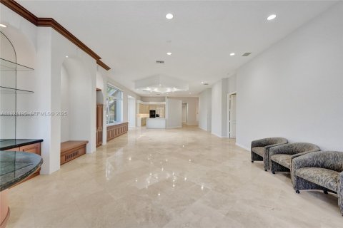 House in Weston, Florida 3 bedrooms, 262.36 sq.m. № 1976418 - photo 17