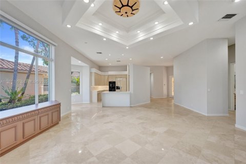 House in Weston, Florida 3 bedrooms, 262.36 sq.m. № 1976418 - photo 13