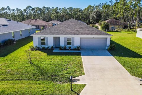 House in Palm Coast, Florida 4 bedrooms, 167.78 sq.m. № 1637773 - photo 12