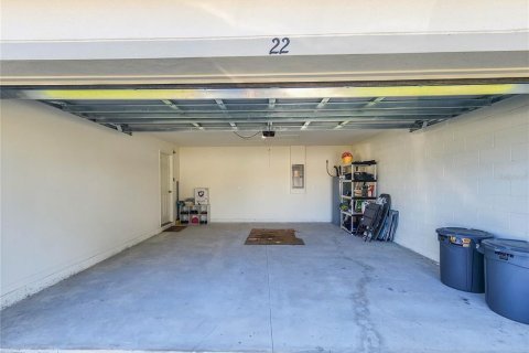 House in Palm Coast, Florida 4 bedrooms, 167.78 sq.m. № 1637773 - photo 7
