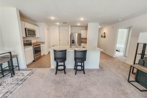 House in Palm Coast, Florida 4 bedrooms, 167.78 sq.m. № 1637773 - photo 18