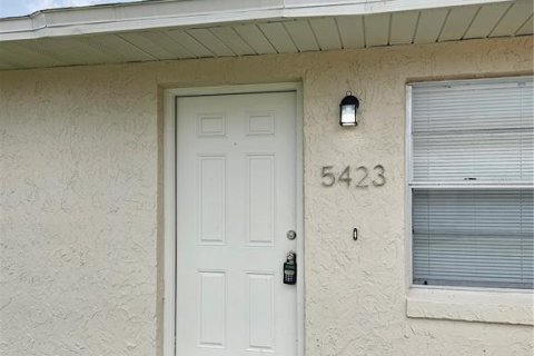 Apartamento en alquiler en Lakeland, Florida, 3 dormitorios, 98.29 m2 № 1913009 - foto 2