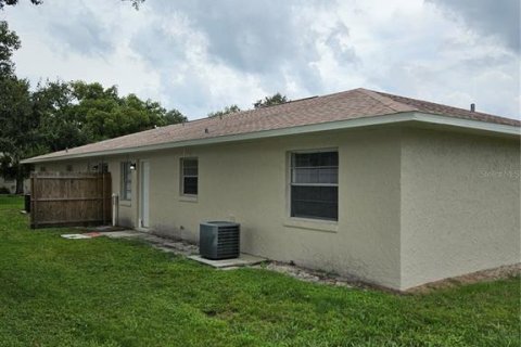 Apartamento en alquiler en Lakeland, Florida, 3 dormitorios, 98.29 m2 № 1913009 - foto 3
