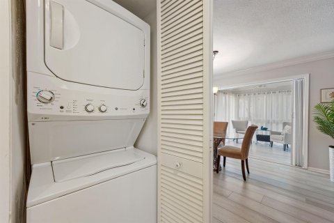 Купить кондоминиум в Бойнтон-Бич, Флорида 7 комнат, 115.01м2, № 2261921 - фото 9
