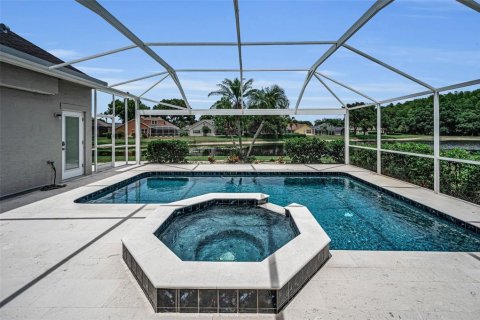 Villa ou maison à vendre à Palm Harbor, Floride: 4 chambres, 278.99 m2 № 2283894 - photo 30