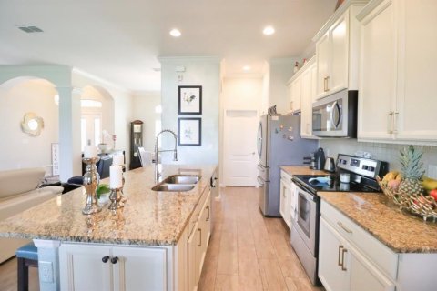 Casa en venta en Groveland, Florida, 4 dormitorios, 169.73 m2 № 1852717 - foto 11