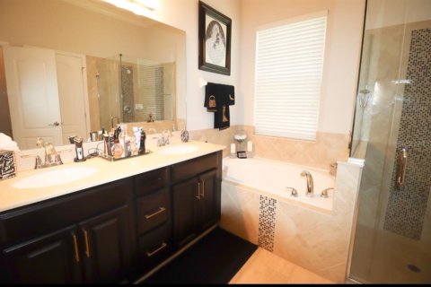 Casa en venta en Groveland, Florida, 4 dormitorios, 169.73 m2 № 1852717 - foto 23