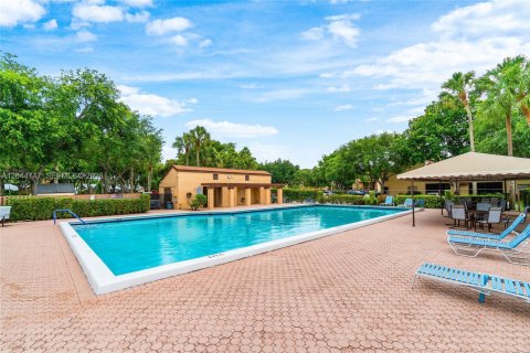 Copropriété à vendre à Coconut Creek, Floride: 2 chambres, 105.91 m2 № 2185937 - photo 2