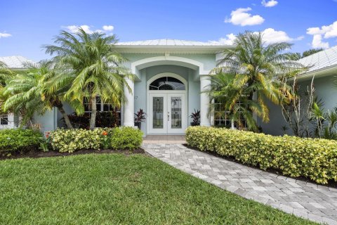 Villa ou maison à vendre à Hutchinson Island South, Floride: 3 chambres, 186.45 m2 № 2178066 - photo 8