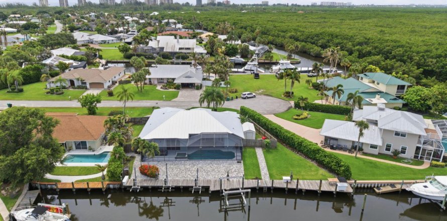 Villa ou maison à Hutchinson Island South, Floride 3 chambres, 186.45 m2 № 2178066