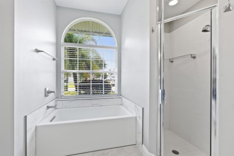 Villa ou maison à vendre à Hutchinson Island South, Floride: 3 chambres, 186.45 m2 № 2178066 - photo 24