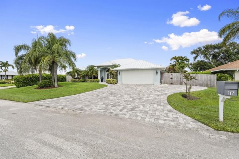 Villa ou maison à vendre à Hutchinson Island South, Floride: 3 chambres, 186.45 m2 № 2178066 - photo 7