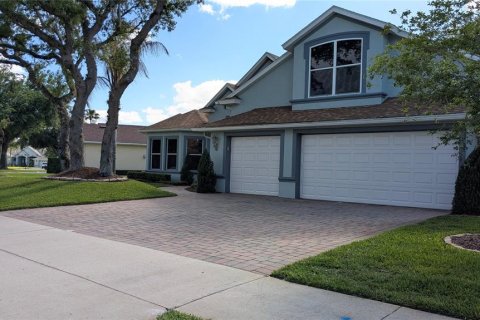 Casa en venta en DeBary, Florida, 4 dormitorios, 258.92 m2 № 2122072 - foto 2