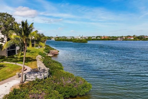 Condo à Sarasota, Floride, 2 chambres  № 2317489