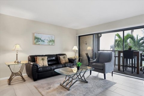 Copropriété à vendre à Sarasota, Floride: 2 chambres, 79.9 m2 № 2317489 - photo 6