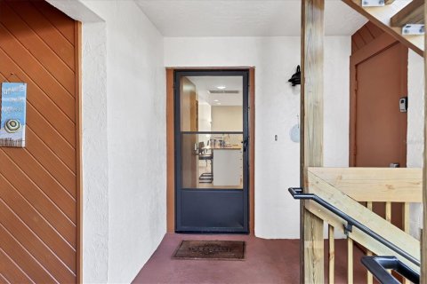 Copropriété à vendre à Sarasota, Floride: 2 chambres, 79.9 m2 № 2317489 - photo 4