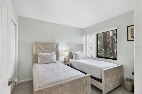 Copropriété à vendre à Sarasota, Floride: 2 chambres, 79.9 m2 № 2317489 - photo 17