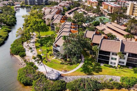 Copropriété à vendre à Sarasota, Floride: 2 chambres, 79.9 m2 № 2317489 - photo 28