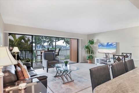 Copropriété à vendre à Sarasota, Floride: 2 chambres, 79.9 m2 № 2317489 - photo 5