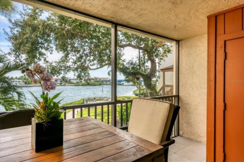 Copropriété à vendre à Sarasota, Floride: 2 chambres, 79.9 m2 № 2317489 - photo 10