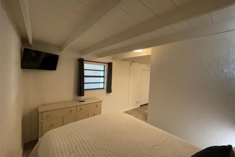 Apartment in Loxahatchee Groves, Florida 2 bedrooms, 437.76 sq.m. № 2254312 - photo 23