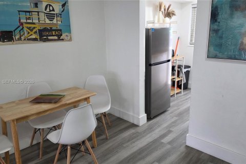 Condo in Miami Beach, Florida № 2076437 - photo 21