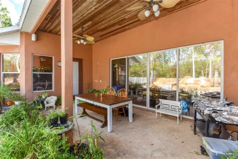 House in Ormond Beach, Florida 3 bedrooms, 246.47 sq.m. № 1916319 - photo 24