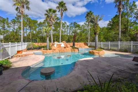 House in Ormond Beach, Florida 3 bedrooms, 246.47 sq.m. № 1916319 - photo 22