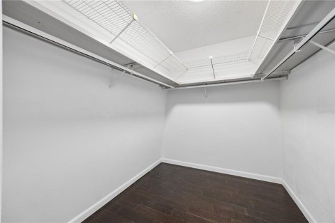 Condo in Winter Park, Florida, 1 bedroom  № 2391366 - photo 18