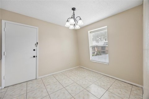 Condo in Winter Park, Florida, 1 bedroom  № 2391366 - photo 8
