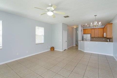 Townhouse in Orlando, Florida 3 bedrooms, 163.14 sq.m. № 1761907 - photo 10