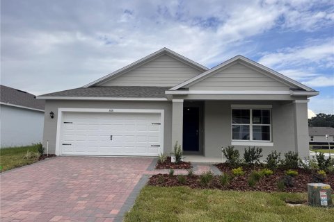 Villa ou maison à Apopka, Floride 4 chambres, 169.83 m2 № 2302338