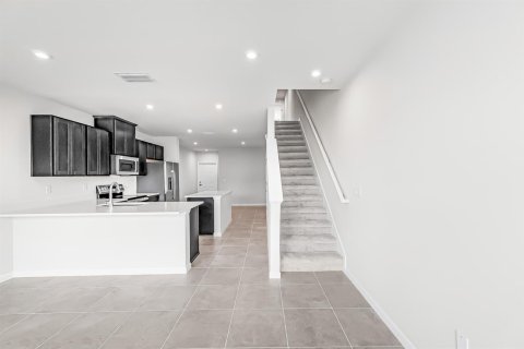 Touwnhouse à louer à St. Lucie, Floride: 3 chambres, 133.78 m2 № 2240865 - photo 4
