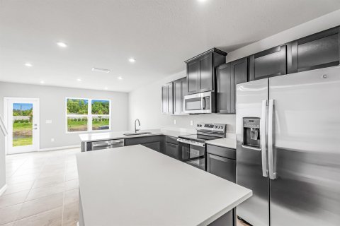 Touwnhouse à louer à St. Lucie, Floride: 3 chambres, 133.78 m2 № 2240865 - photo 9