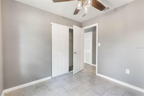 House in Tavares, Florida 3 bedrooms, 125.42 sq.m. № 1512851 - photo 16