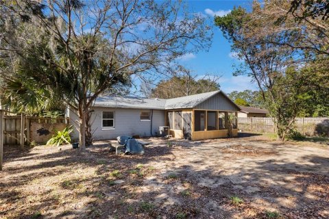 House in Tavares, Florida 3 bedrooms, 125.42 sq.m. № 1512851 - photo 19