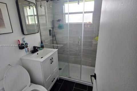 Villa ou maison à vendre à West Park, Floride: 3 chambres, 78.04 m2 № 1954356 - photo 9