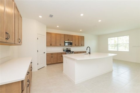 Villa ou maison à vendre à Bartow, Floride: 4 chambres, 242.66 m2 № 2299423 - photo 5