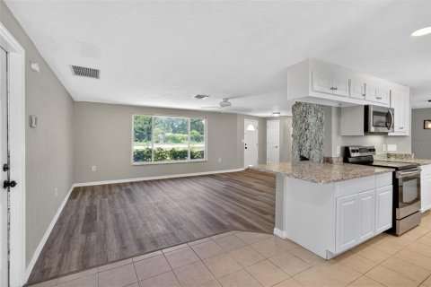Villa ou maison à vendre à Venice, Floride: 3 chambres, 136.66 m2 № 1907279 - photo 13