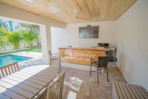 House in Bradenton Beach, Florida 8 bedrooms, 358.51 sq.m. № 1785299 - photo 7