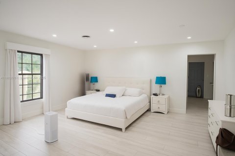 Villa ou maison à vendre à Davie, Floride: 6 chambres, 507.9 m2 № 2017157 - photo 17